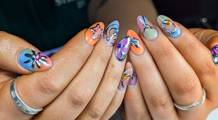 NUWAVE NAILS - Prestwick (Home Studio), bilde 2