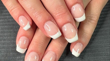 Empyreal Nails image 2