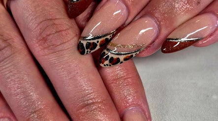 Leopard print nail art at Anne's Nail Salon, Pretoria, Gauteng, ZA.
