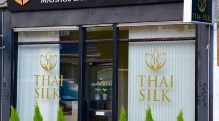 Thai Silk Massage