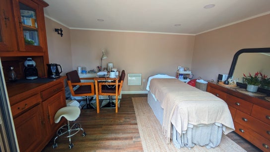 Sakura Wellness Institute