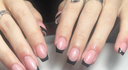 Image de Nails Brows Lvl by Anna 2