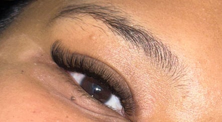 Lashes by Leika slika 2