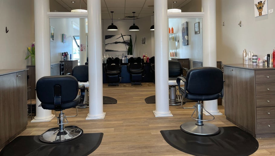 Luxe Hair Studio зображення 1