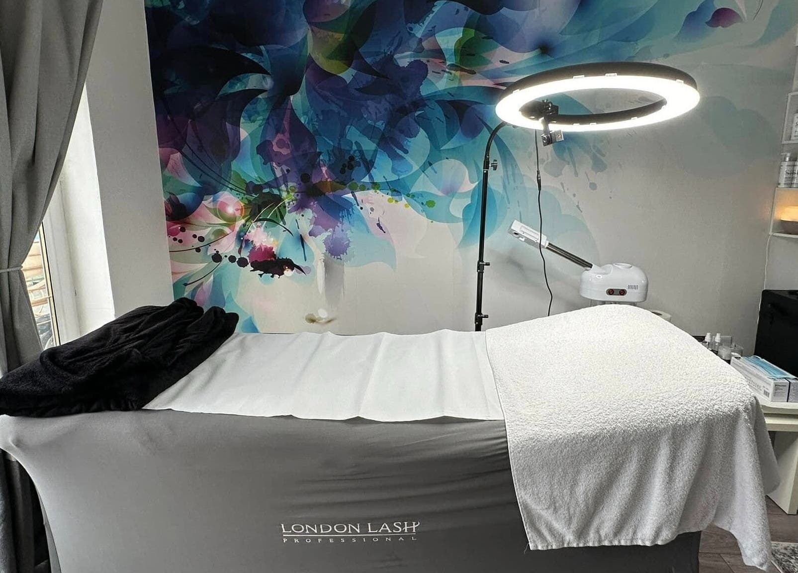Stylish treatment room at AR Beauty Bar in Stevenage, England, GB featuring a modern lash extension setup.