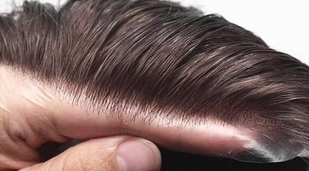 Yalla Hair Salon ( Hair Replacement, Wigs & Hair Patch Fixing ) afbeelding 3