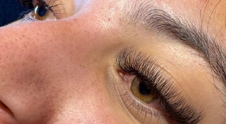Image de Lashes by Faith Sophia 3