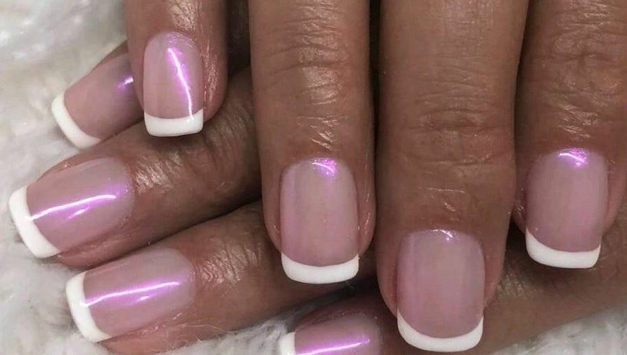 Highnails Beauty Bar image 1