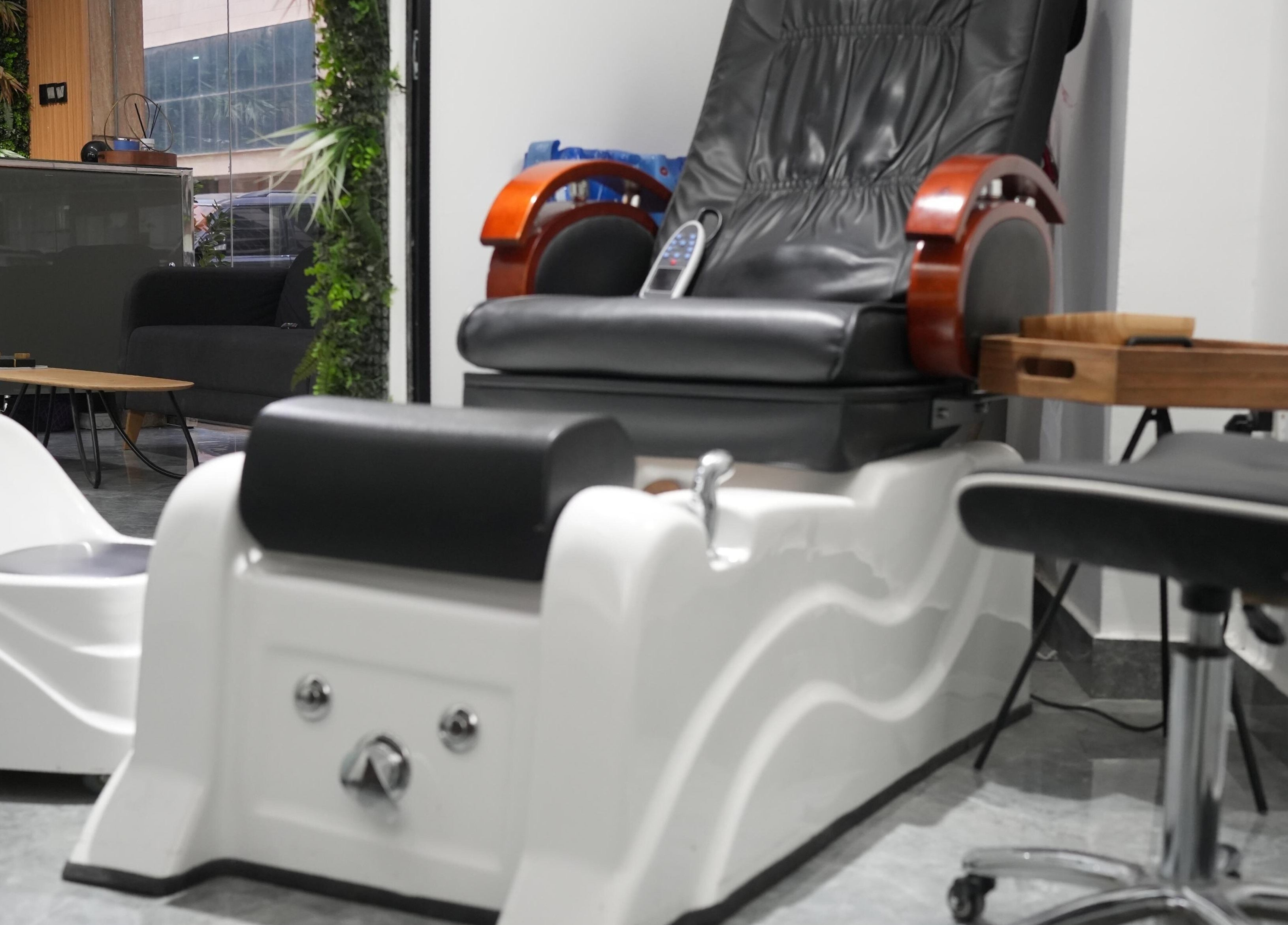 Luxurious pedicure chair at Sharb and Maqas Barbershop - صالون شارب و مقص للرجال, Sharjah, Sharjah, AE.