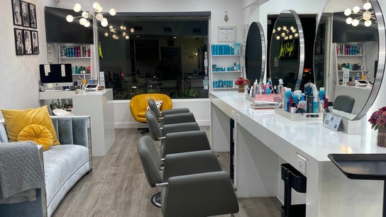 Brasilian Blow Dry Hair Salon