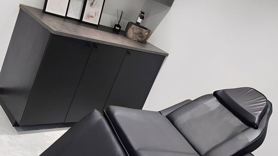 Salon Underground