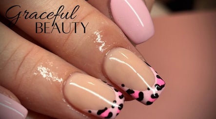 Graceful beauty, bilde 2