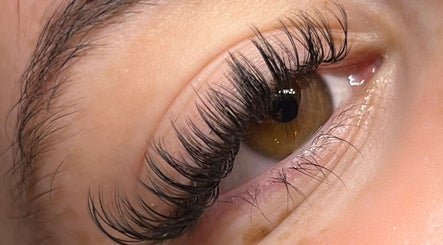 Lush Lashes and Beauty