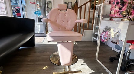 HR Glow Co image 2