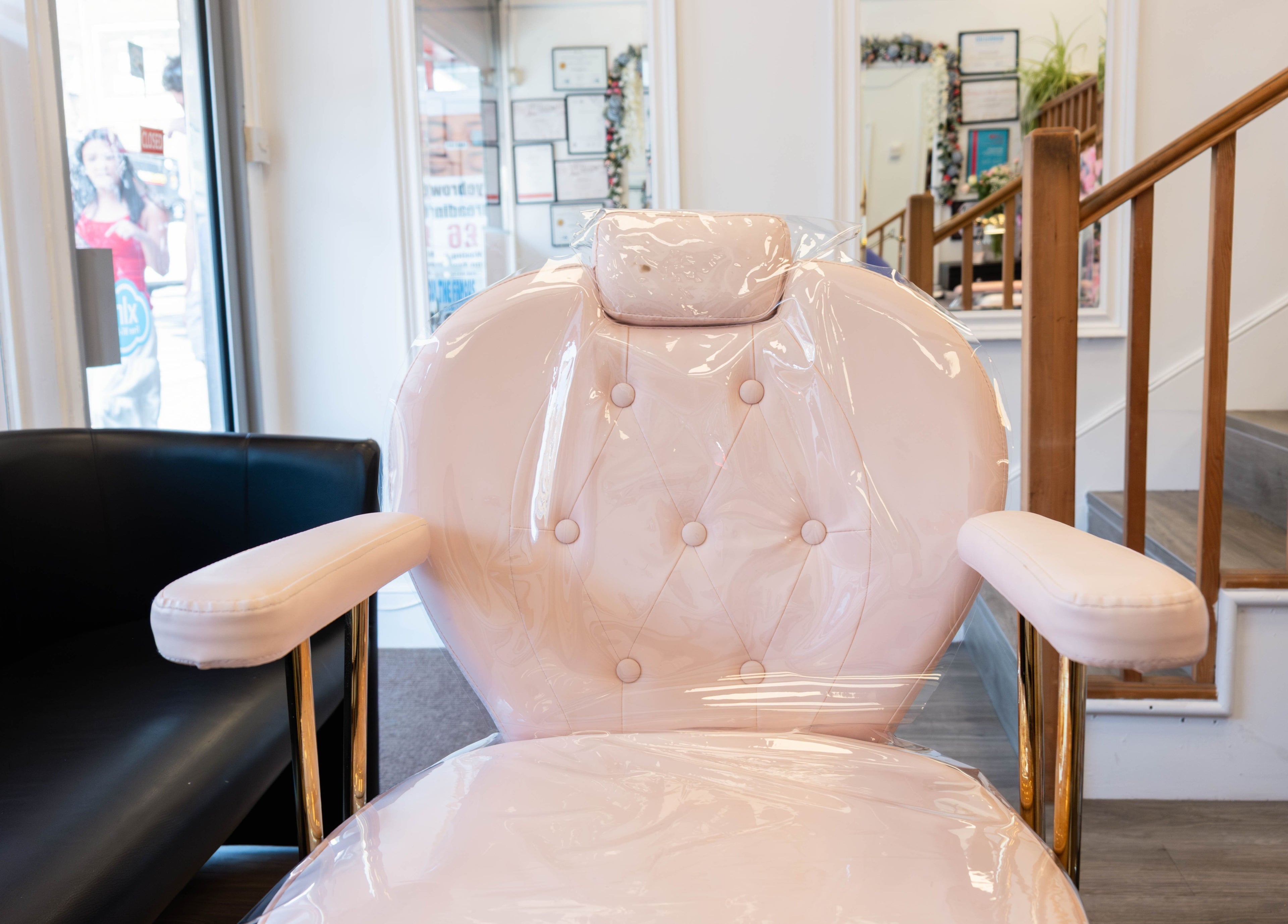 Luxurious blush beauty chair at HR Glow Co, London, England, GB, providing relaxing wellness experiences.