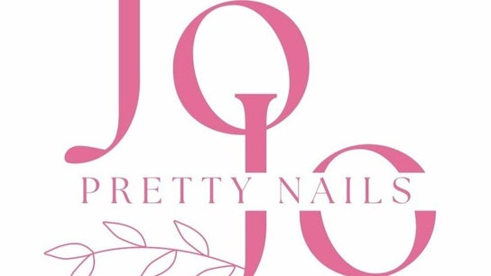 JoJo Pretty nails