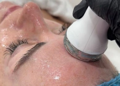 Facial treatment at Le Noir Beauty Center in Abu Dhabi, Abu Dhabi, AE, showcasing skin rejuvenation.