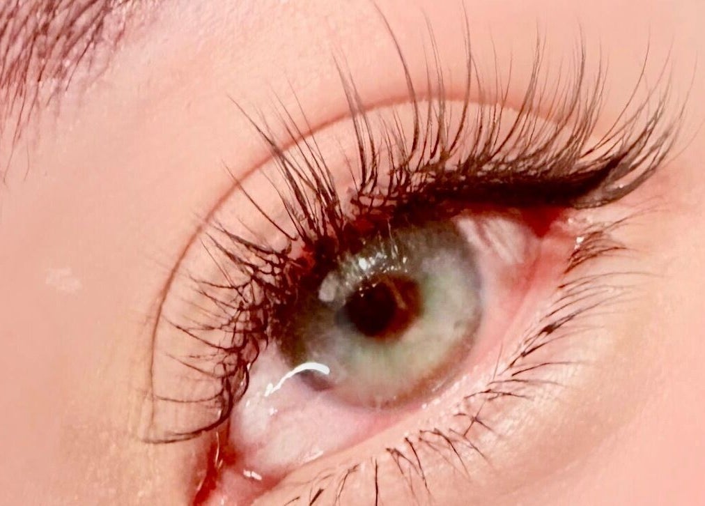 Close-up of elegant eyelash extensions at Summer Lashes Studio, Bentleigh East, Victoria, AU.