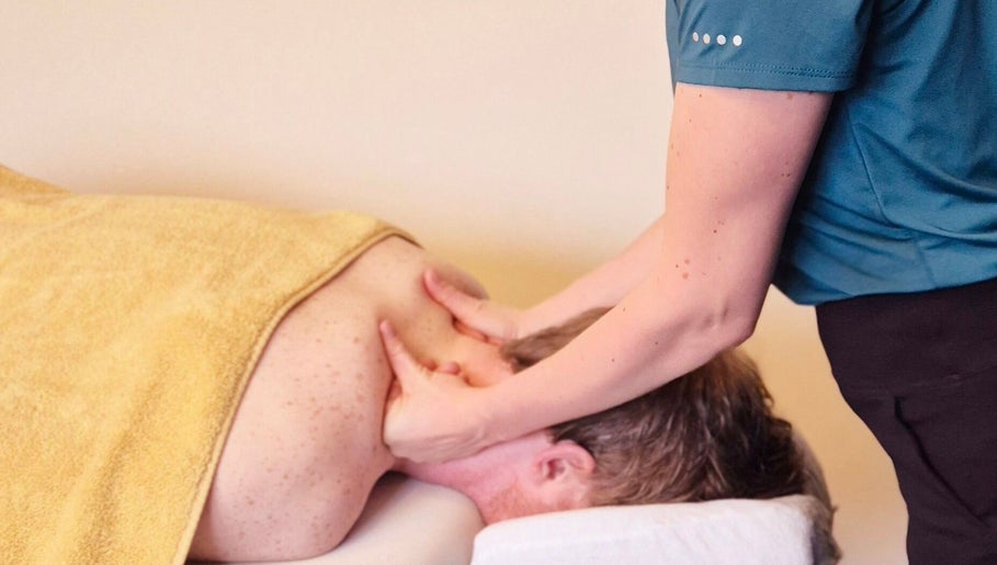 Elevate Massage image 1