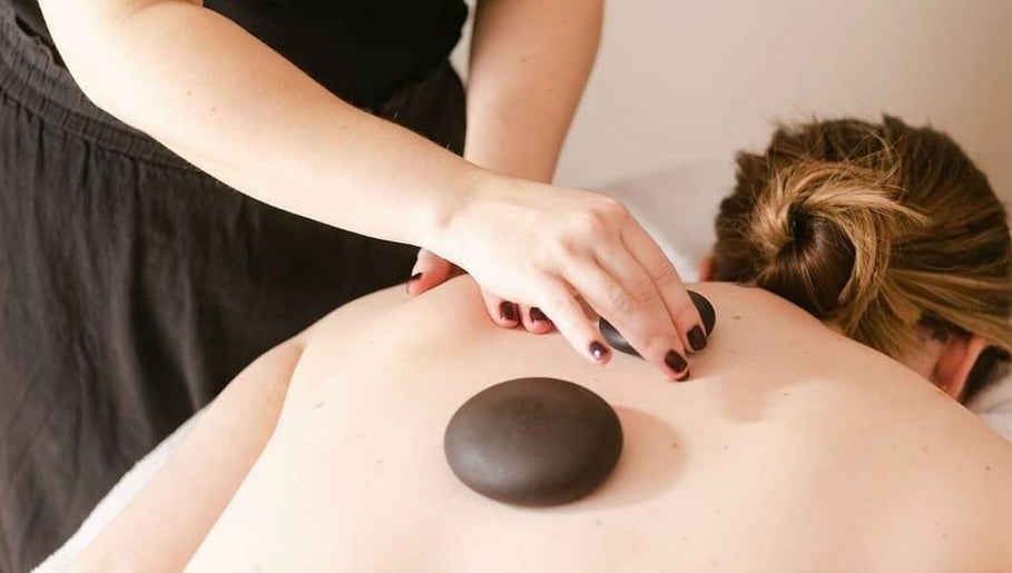 Wellbeing Massage Therapy Essex billede 1