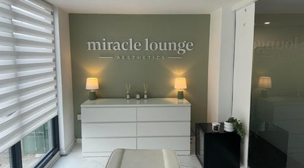 Miracle Lounge Aesthetics