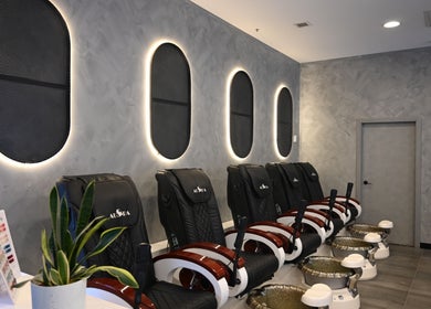 Luxurious spa chairs at NATURAL NAILS AND BEAUTY FRANKSTON in Melbourne, Victoria, AU offer comfort and style.