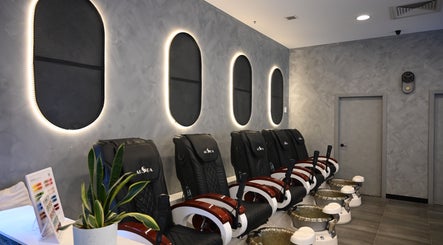 NATURAL NAILS AND BEAUTY FRANKSTON