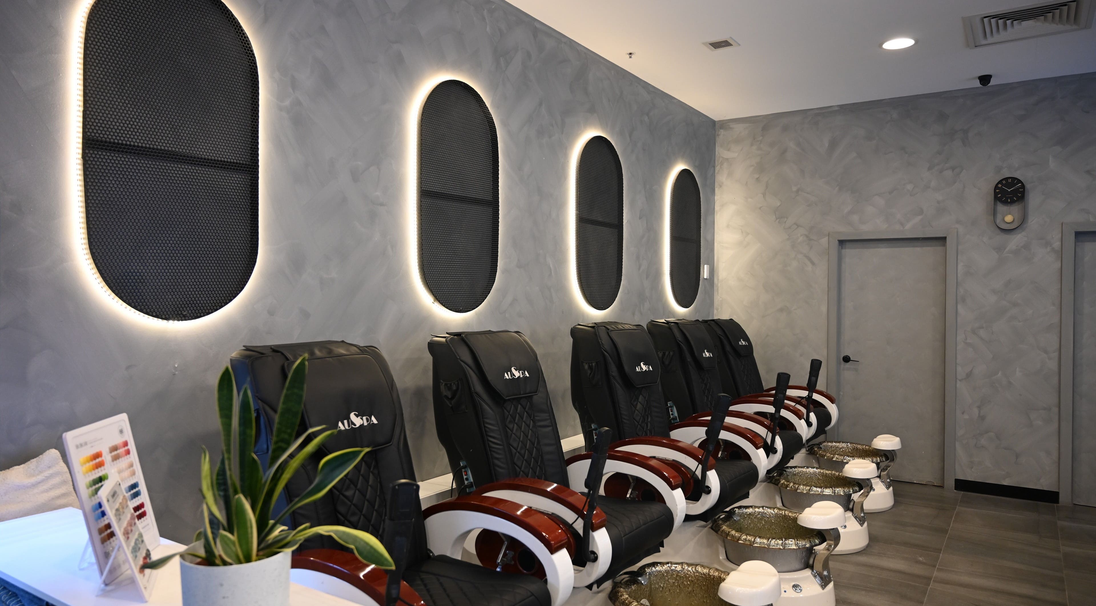 Luxurious spa chairs at NATURAL NAILS AND BEAUTY FRANKSTON in Melbourne, Victoria, AU offer comfort and style.