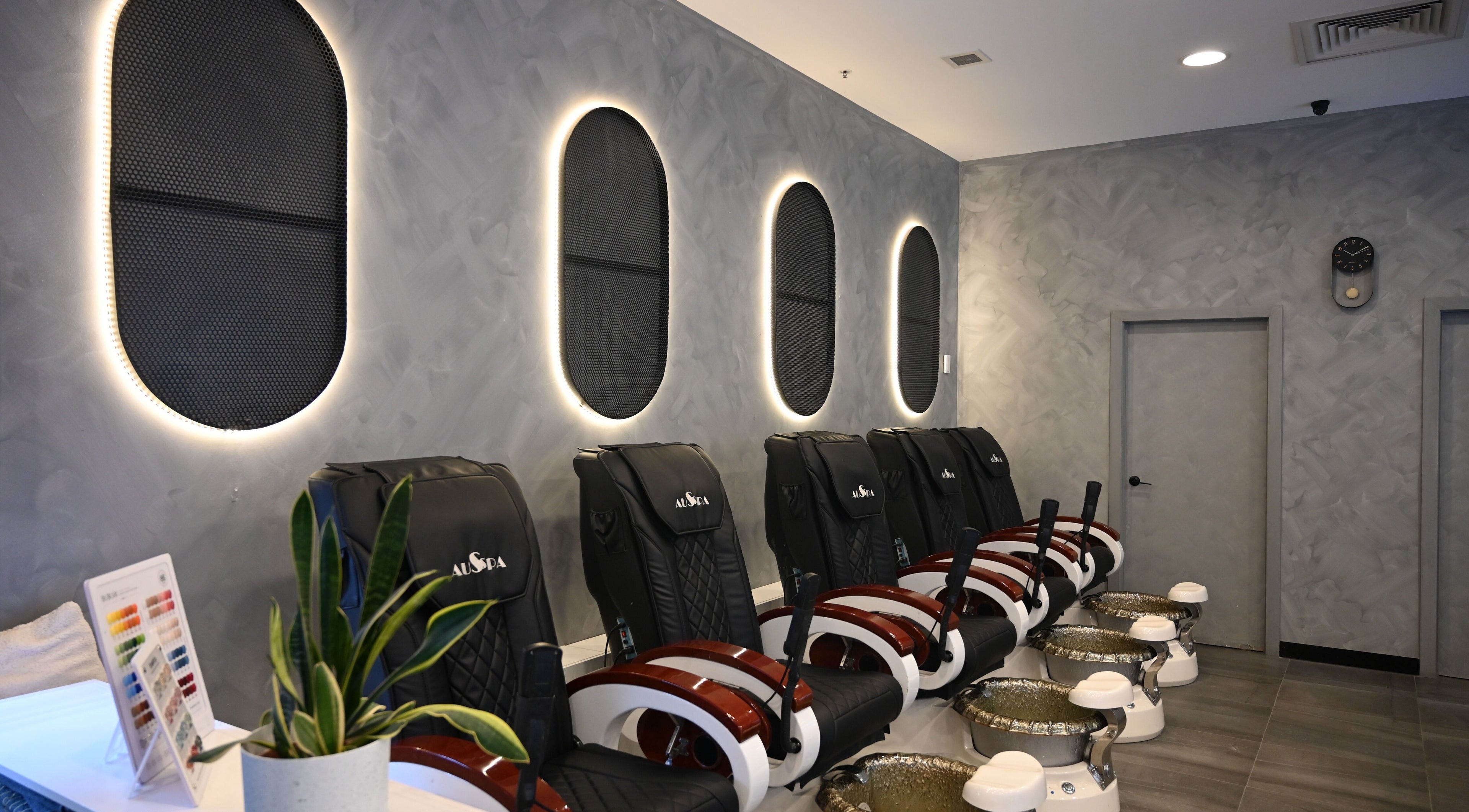 Luxurious spa chairs at NATURAL NAILS AND BEAUTY FRANKSTON in Melbourne, Victoria, AU offer comfort and style.
