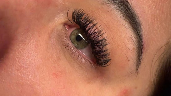 Lish Lashes by H