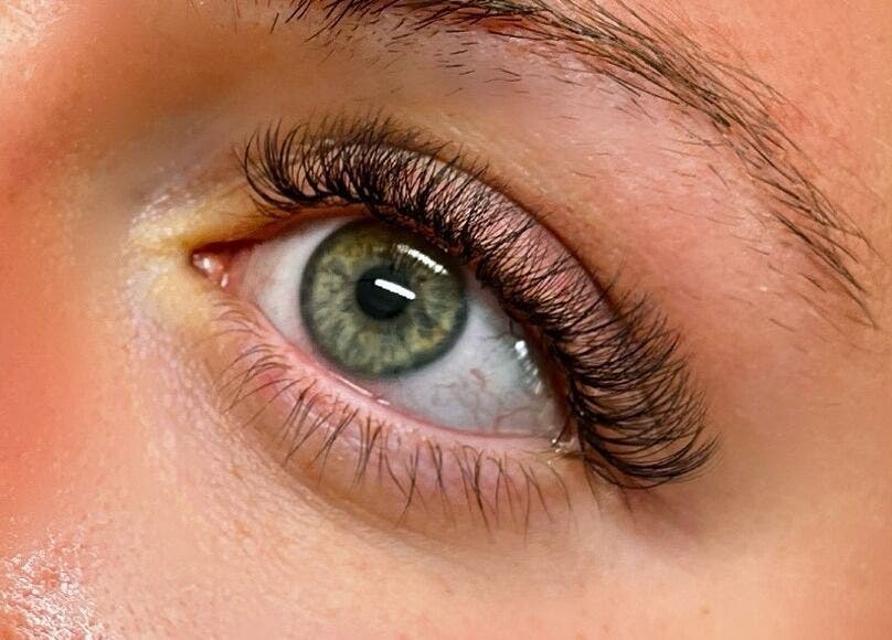 Close-up of styled eyelashes at Bayside Lashes Studio, Melbourne, Victoria, AU.