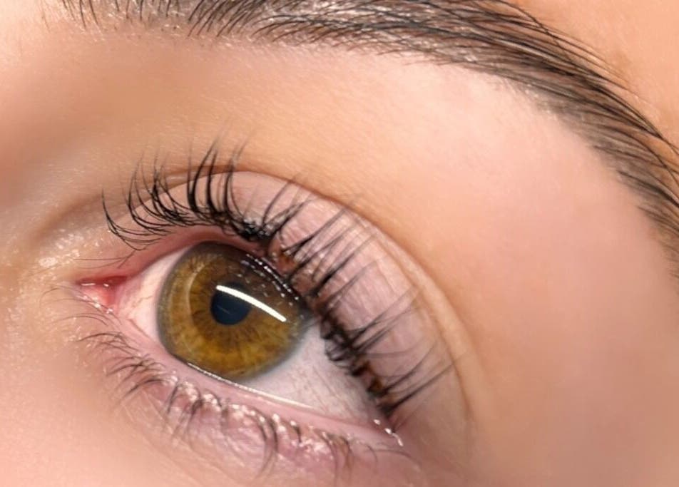 Close-up of elegantly styled lashes from Bayside Lashes Studio, Melbourne, Victoria, AU.