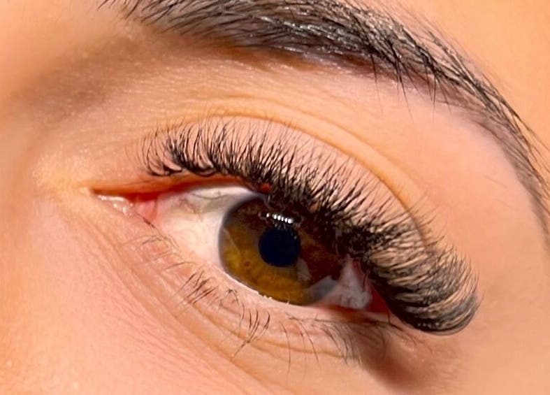 Close-up of extended eyelashes at Bayside Lashes Studio, Melbourne, Victoria, AU.