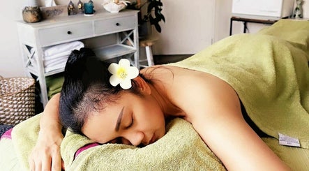 Aroma Thai Therapeutic Massage изображение 2