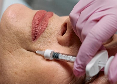 Trattamento estetico al viso presso SILVERÉ BEAUTY CLINIC *FREE TIME*, Lugano, Ticino, CH.