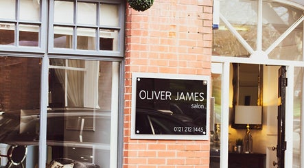 Oliver James Salon, bilde 3