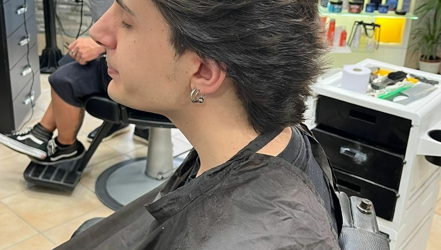 Daniel Hair Style – obraz 1