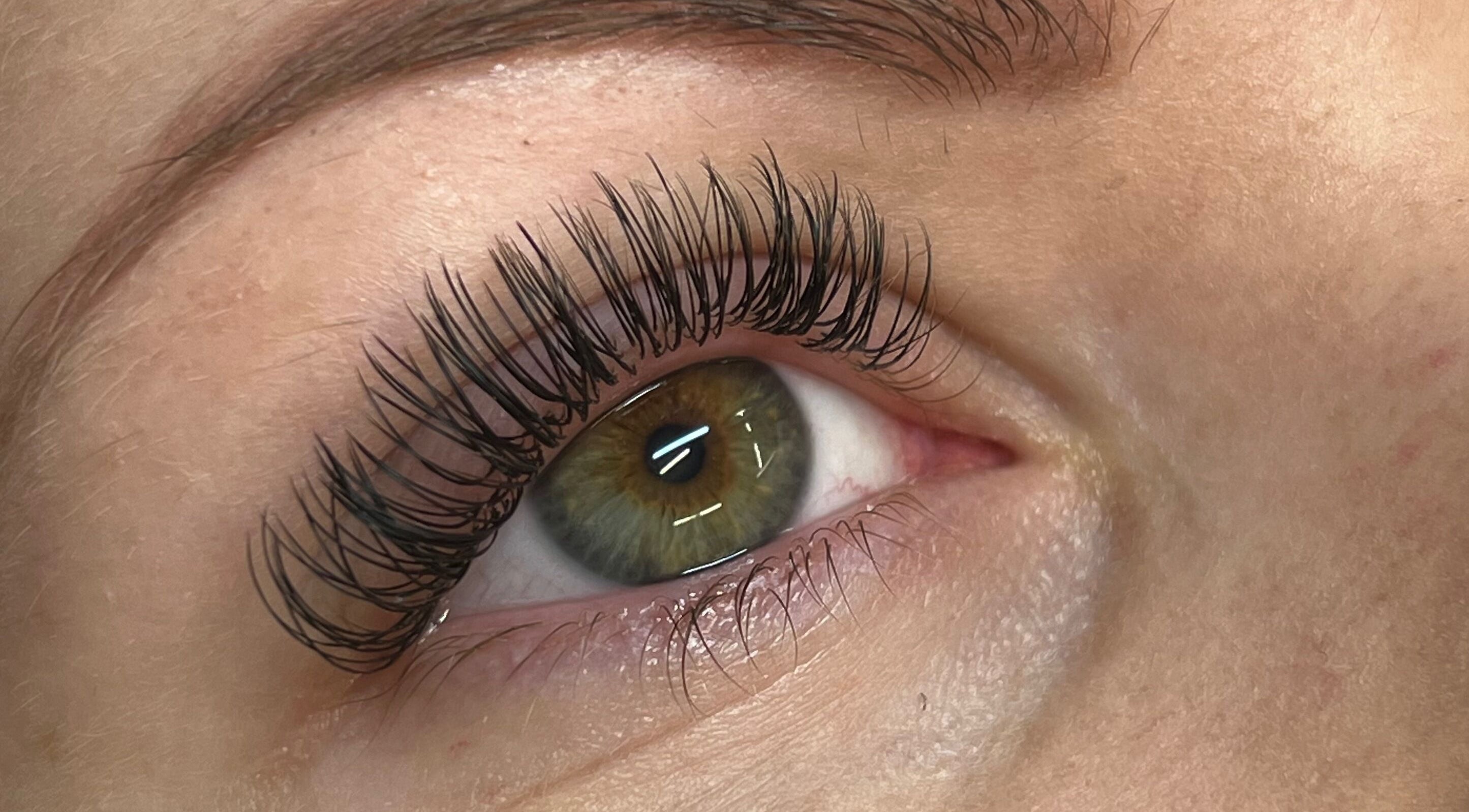 Close-up of an expertly styled eyelash from CC Beauty in Camelford, England, GB, showcasing intricate lash extensions.