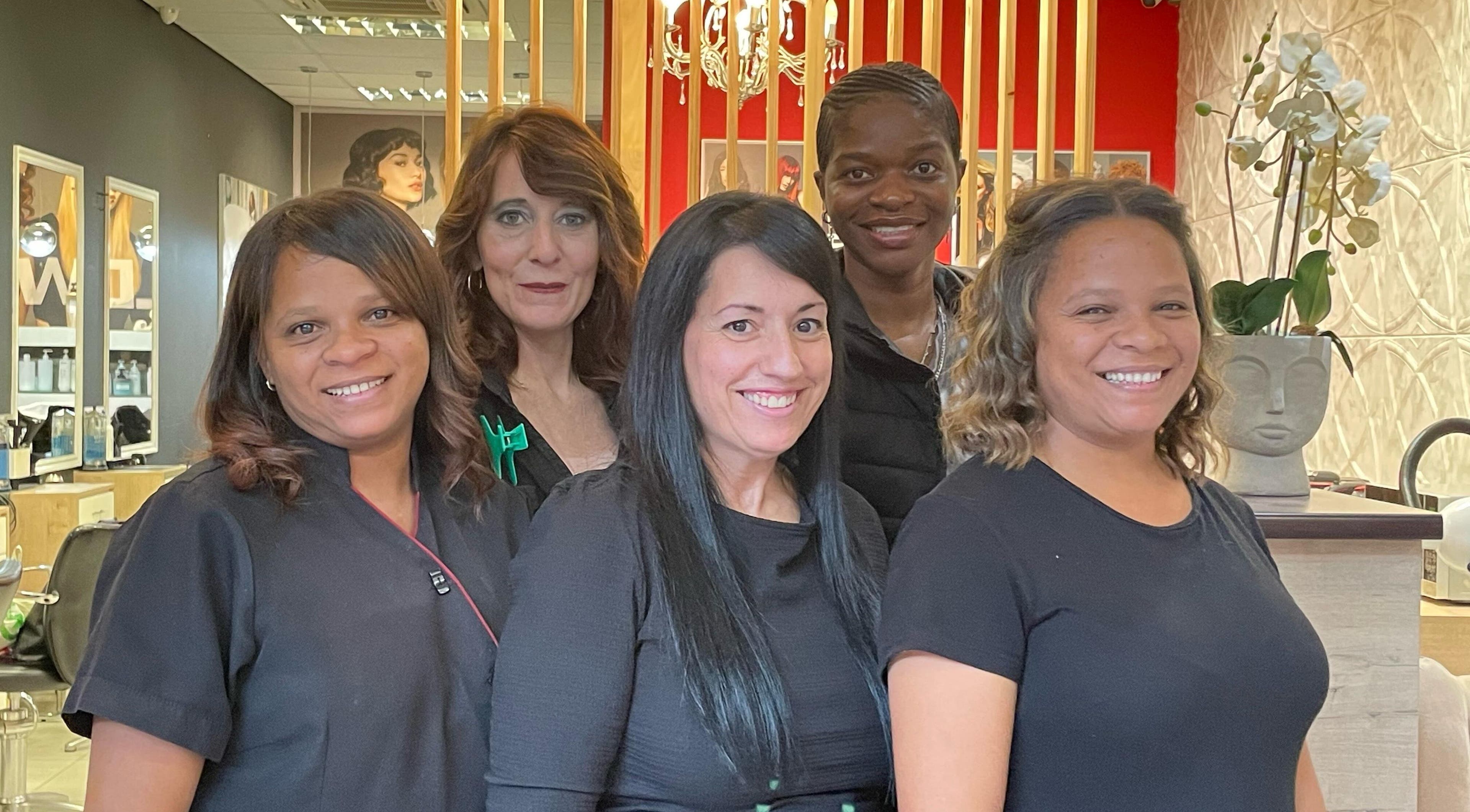 Friendly staff at Arriba Salon in Cape Town, Western Cape, ZA, ready to provide exceptional beauty services.