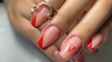 Michele Braiani Nail Designer صورة 2