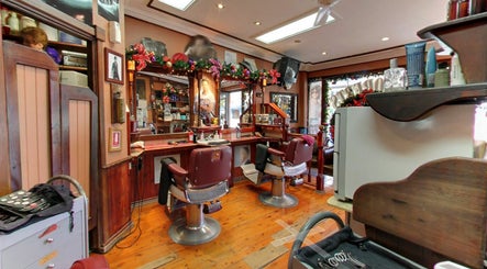 Mr Roberts Barbershop image 3