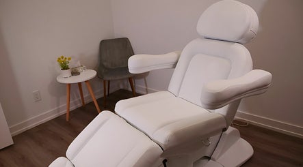 Premier Skin Aesthetic Clinic image 2