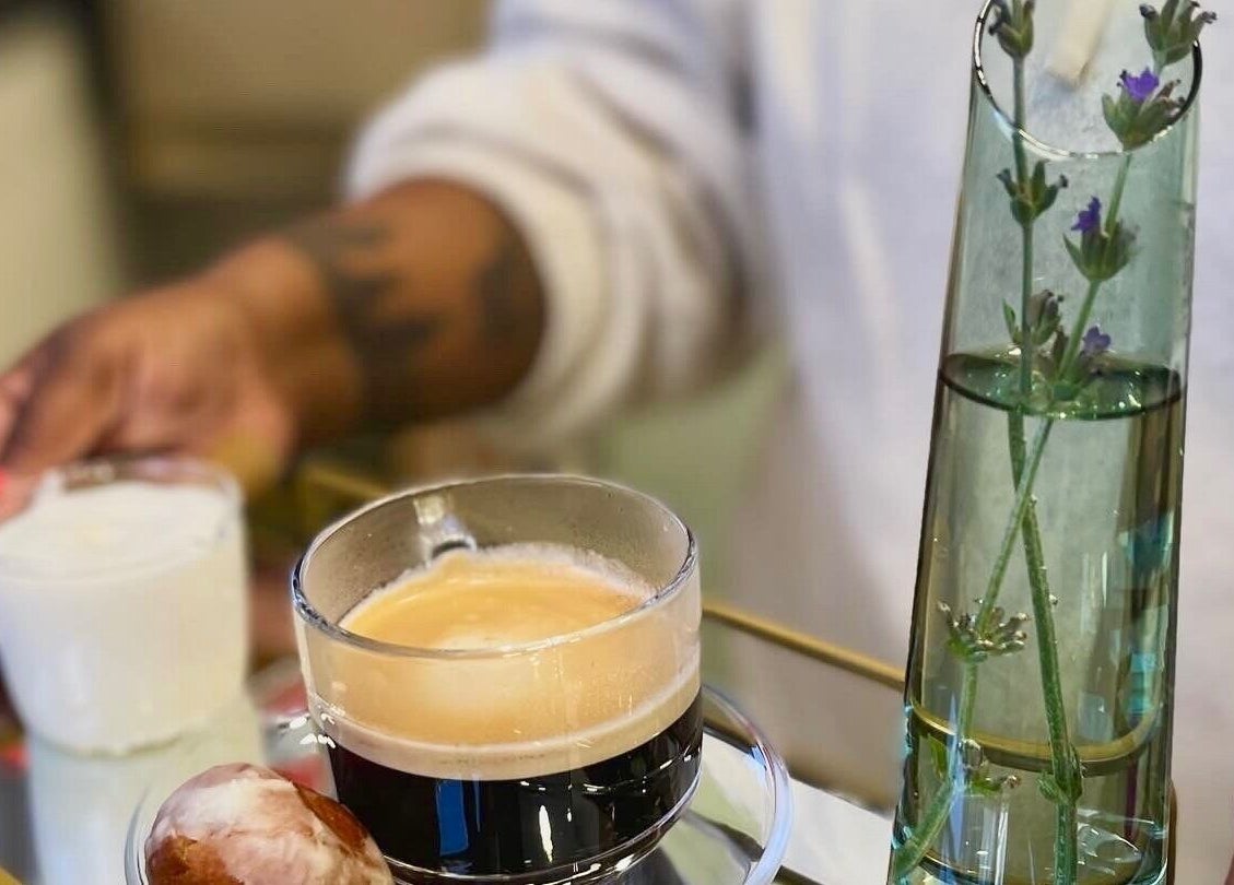 Relaxing setup at KimCo Beauty Lab with coffee and lavender in Sandton, Gauteng, ZA.