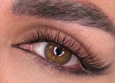 Close-up of eyelash extensions at Roshy Eyelash Extensions & Brows Norwest, Baulkham Hills, New South Wales, AU.