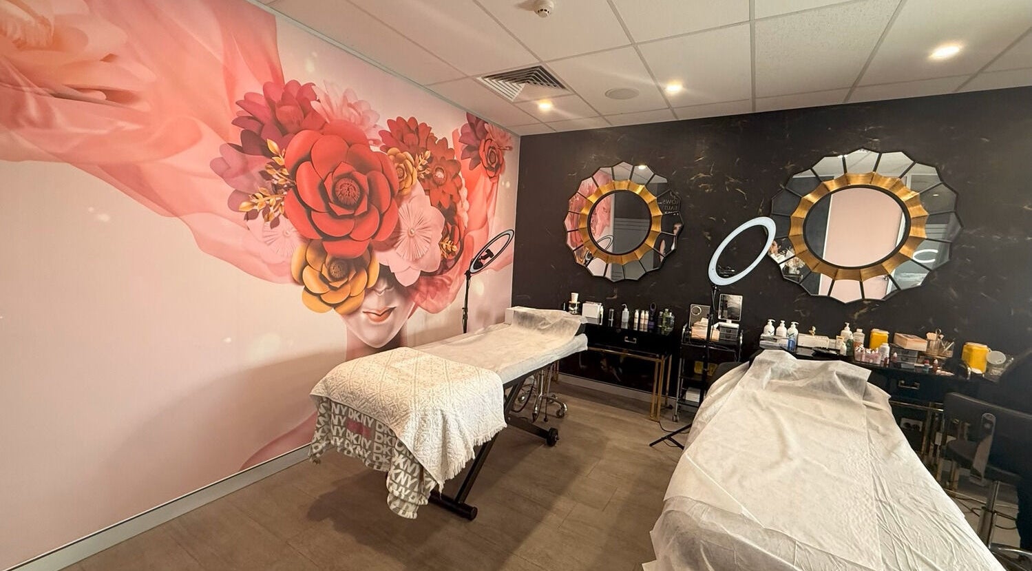 Decorative treatment room at Roshy Eyelash Extensions & Brows Norwest, Baulkham Hills, New South Wales, AU.