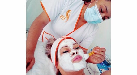 Serrat Cosmetología Integral – obraz 3