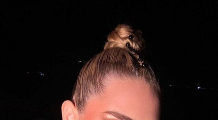 Immagine 2, H&E B Beauty