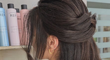 Immagine 3, H&E B Beauty