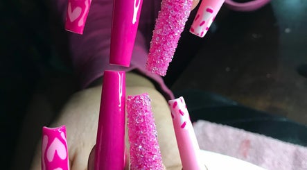 Hình ảnh 3 của Vel’s Beauty Bar