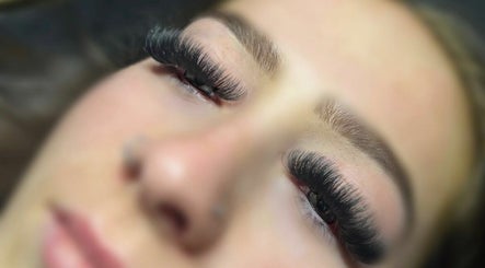 Lashes by Libby imaginea 2